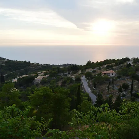 Georgia Δρυμώνας